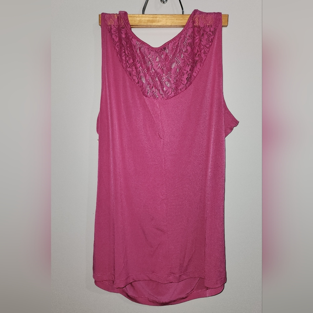Silk top - Picture 3 of 3